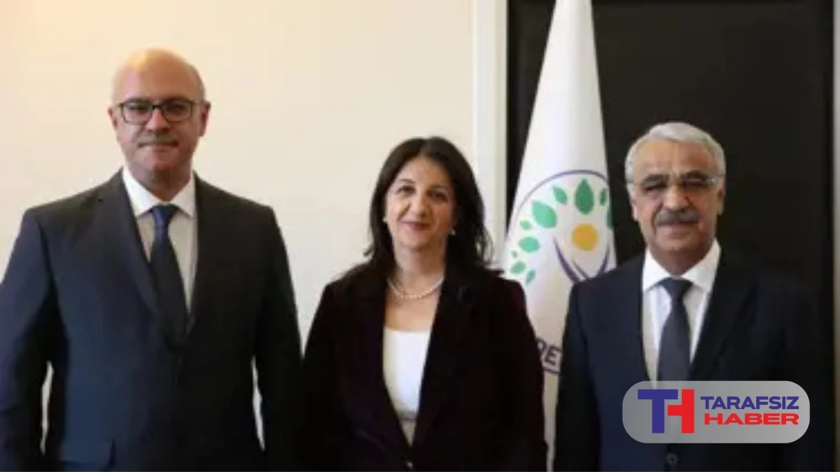 DEM İmralı heyeti &Ouml;calan ile g&ouml;r&uuml;şt&uuml;