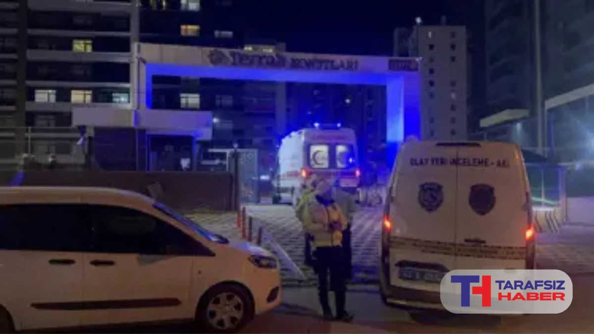 Kız kardeşini &ouml;ld&uuml;r&uuml;p annesini yaraladı, intihar etti