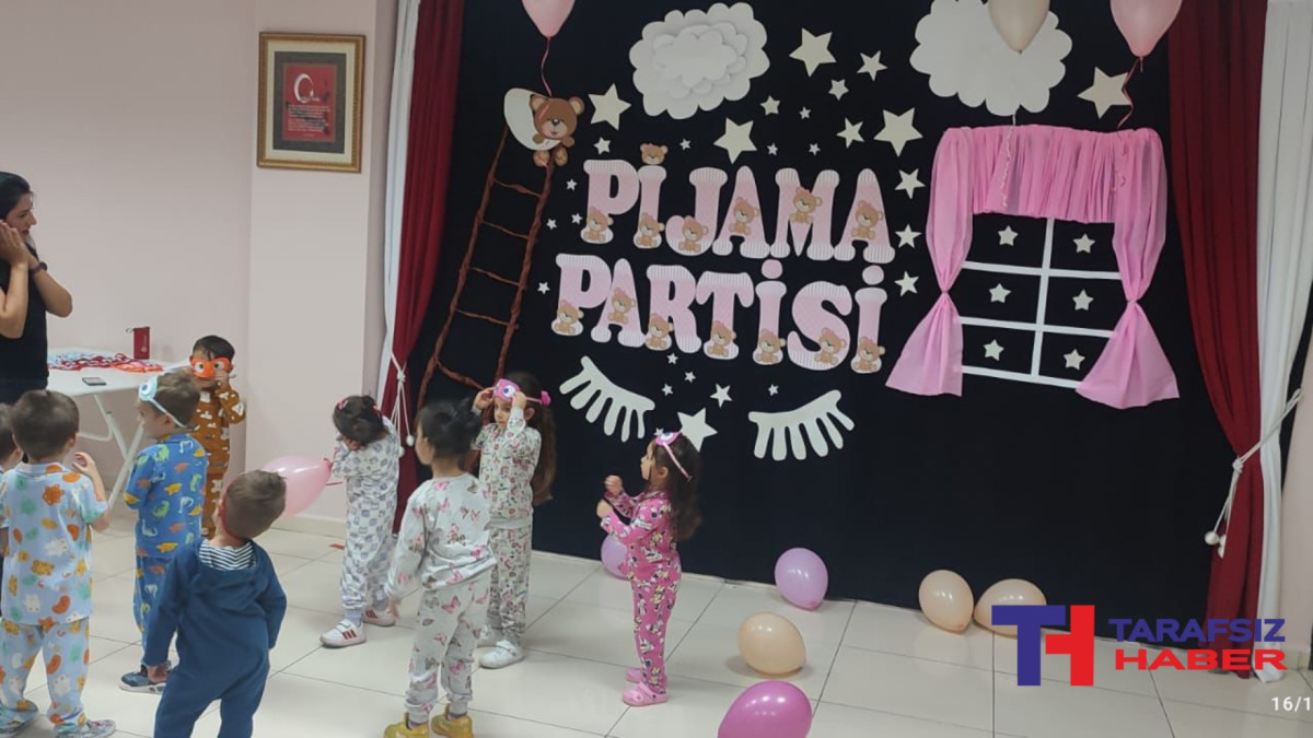 Sincan'da Anne Çocuk Oyun Evlerinde Pijama Partisi 