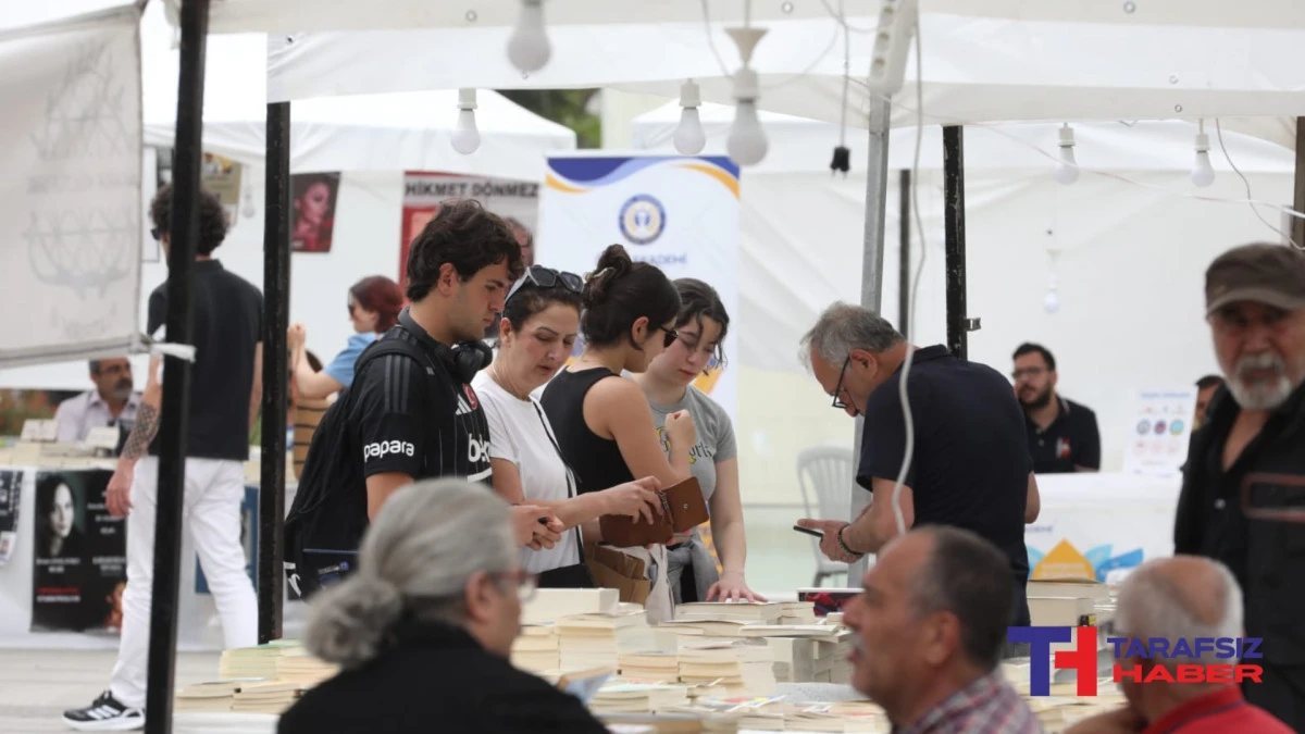 Yenimahalle'de Kitap G&uuml;nlerine Yoğun İlgi